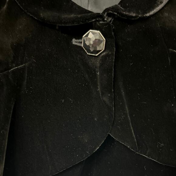 Y2K LOFT Black Velvet Silk Blend Crop Blazer Size 2 Dark Romantic Coquette Indie - Picture 10 of 15